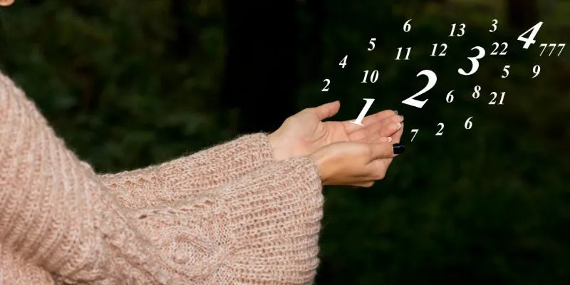 Sử dụng thần số học trong tự phát triển bản thân qua các hành vi cụ thể